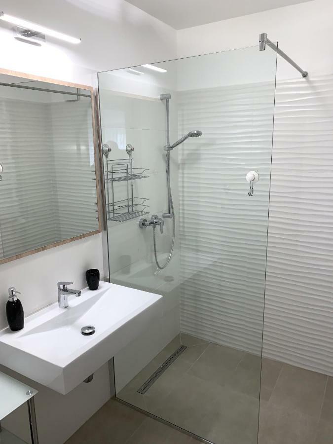 Exclusive Home - C. Apartman Pécs Exterior foto